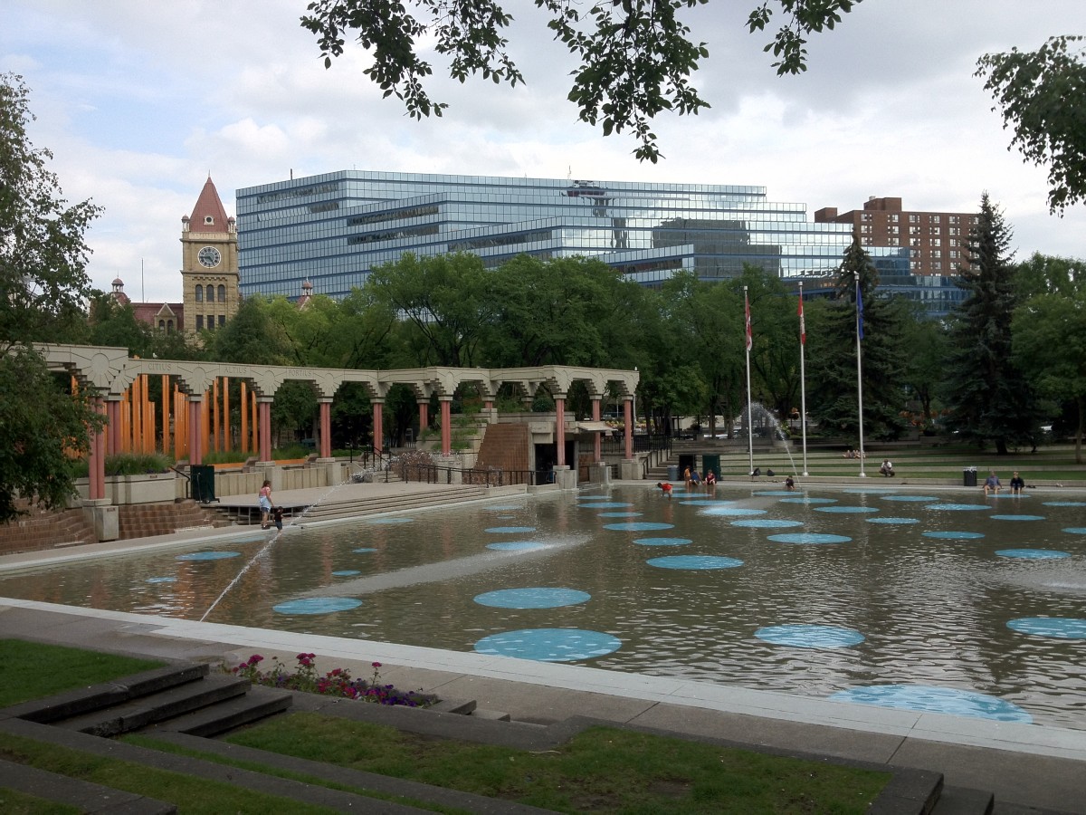 Free things to do with kids: Olympic Plaza. Photo by Adele Brunnhofer