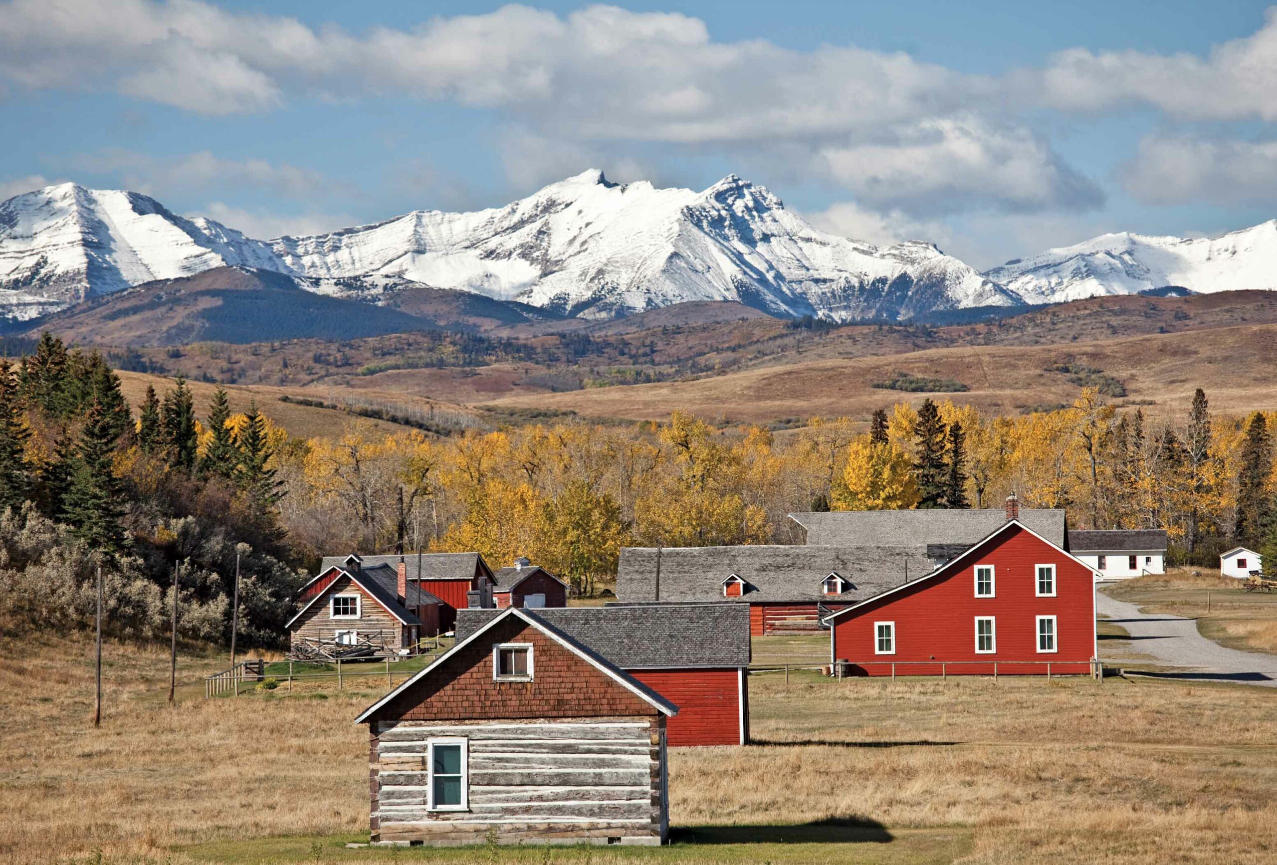 The Bar U National Historic Site, with its spectacular views and rich history is a perfect stop as you explore the Foothills. Travel Alberta | Andrew Penner.